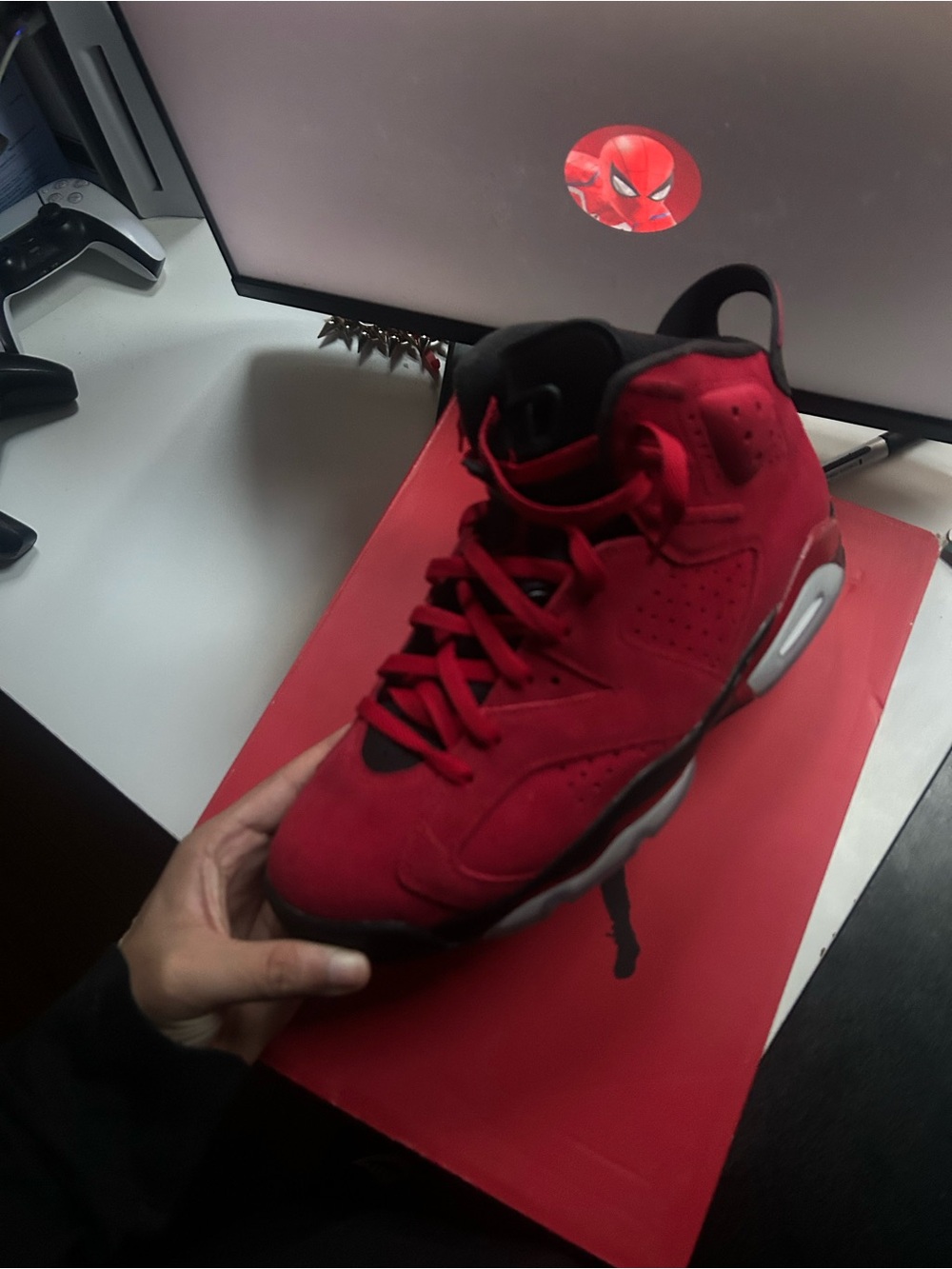 Jordan Men's Red and Black Air Retro Sneaker